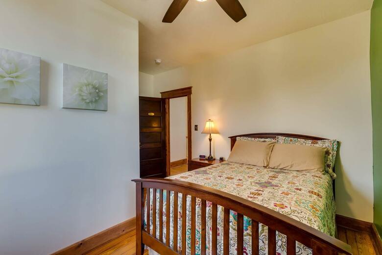 Posada Persimmon Inn