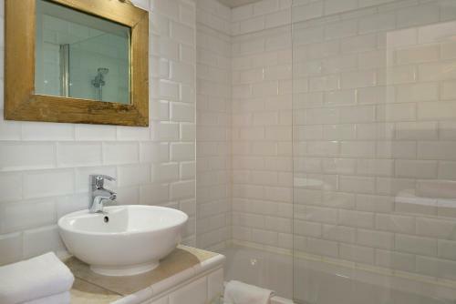 Hotel H�tel Des Chateaux