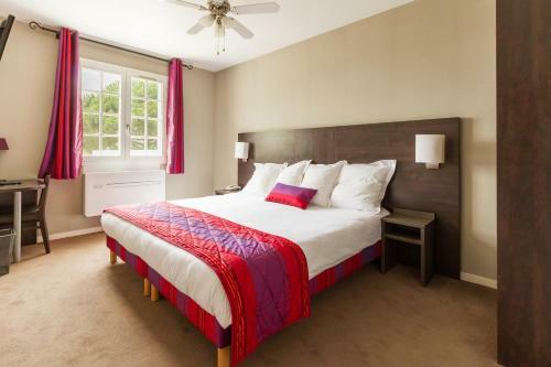 Hotel H�tel Des Chateaux