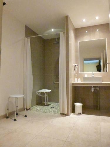 Hotel H�tel Des Chateaux