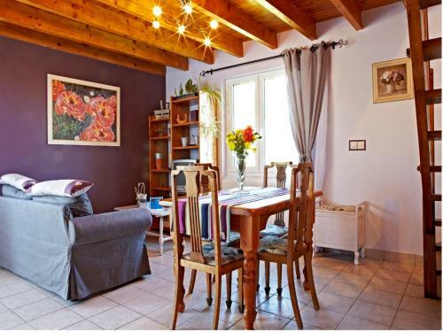 Hostal Le Puits De Jeanne