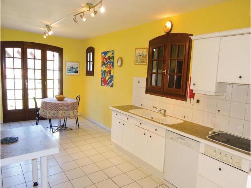 Holiday Home Prades 9