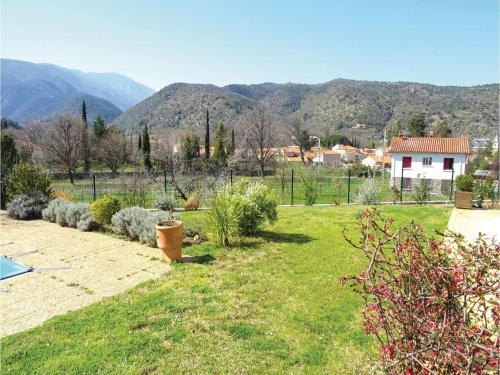 Holiday Home Prades 9