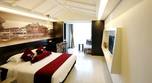 Grand Nest Hotel