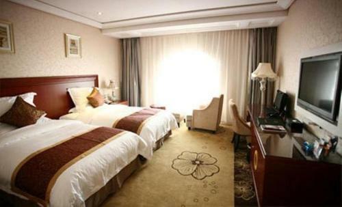 Aventine Town Hotel
