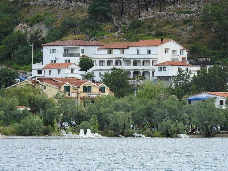 Apartments Marina