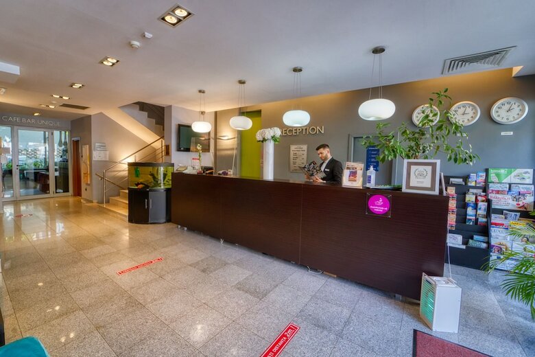 Unique Hotel