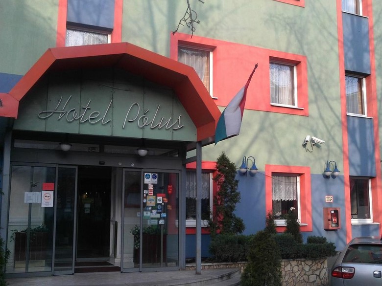 Polus Hotel
