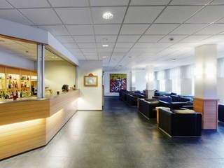 Hotel Cabin