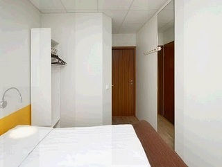 Hotel Cabin