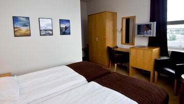 Hotel Cabin