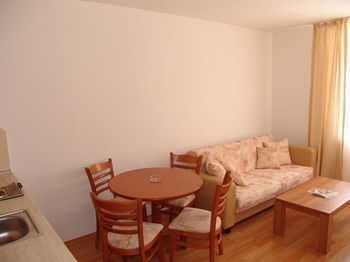 Hotel Elit 2 (.)