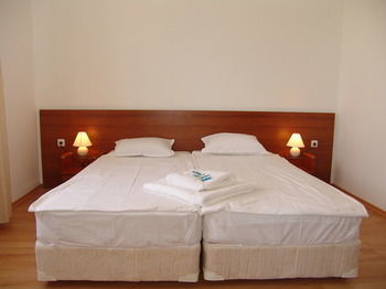 Hotel Elit 2 (.)