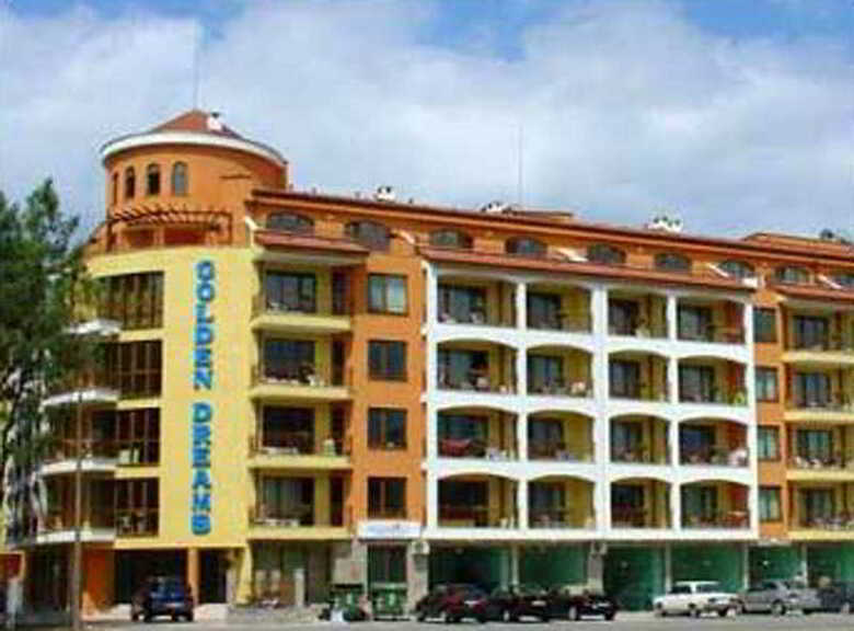 Hotel Golden Dreams