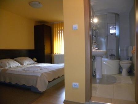 Hostal Casa Enescu