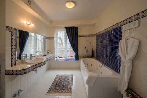 Hostal Baltas Namas
