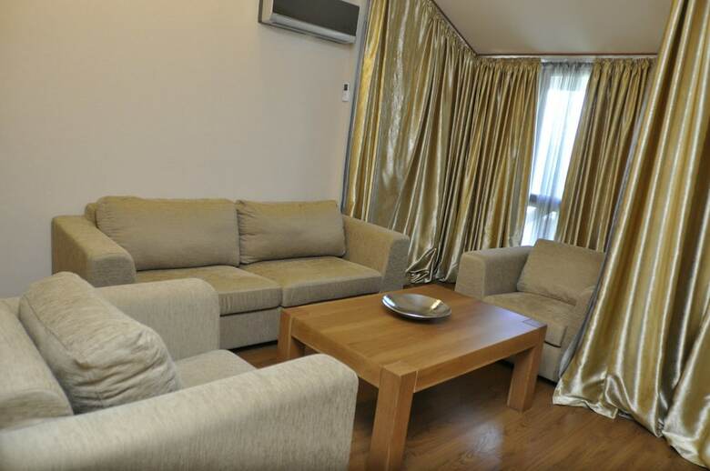 Savaneti Hotel