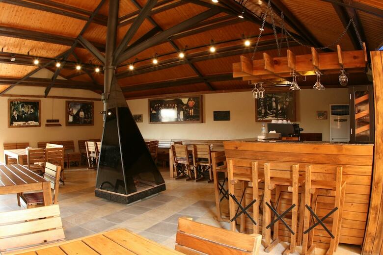 Savaneti Hotel