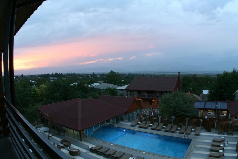 Savaneti Hotel