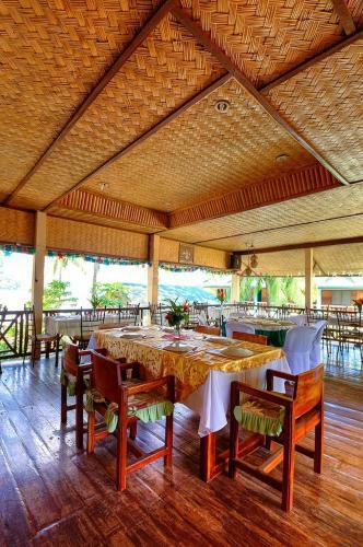Hotel Lally And Abet Beach Cottages