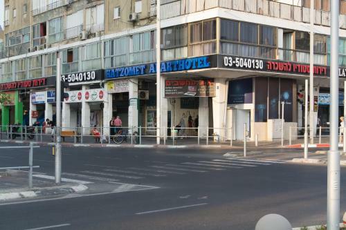 Hostal Guest House Molayem