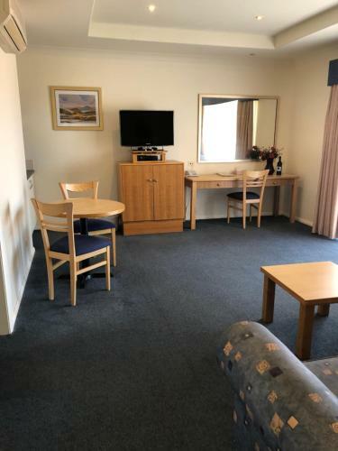 Turners Vineyard Motel