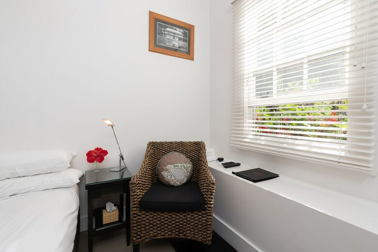 The Old Oak Boutique Hotel