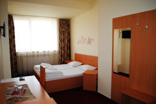 Hostal Casa Tineretului