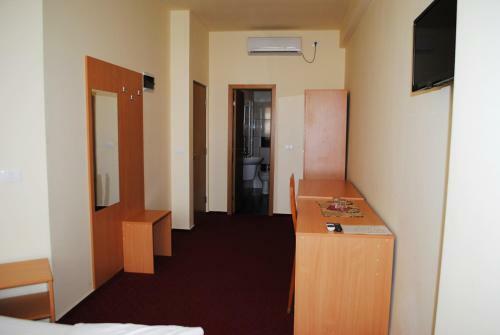 Hostal Casa Tineretului