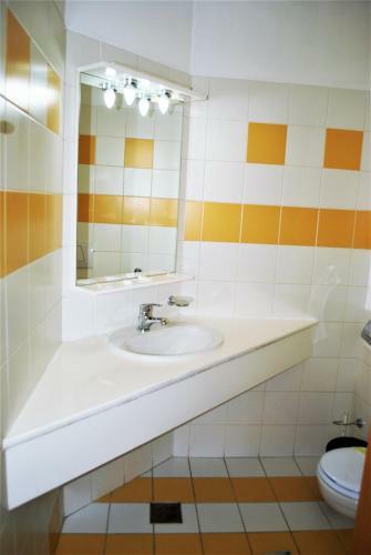 Hostal Casa Tineretului