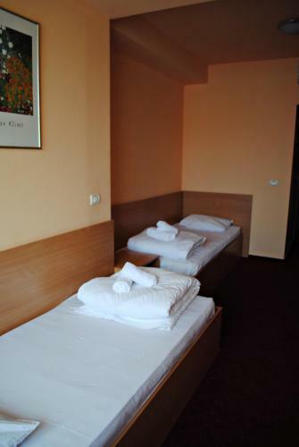Hostal Casa Tineretului