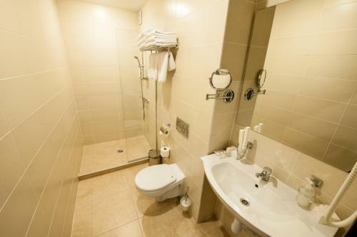 Hotel Tirvas