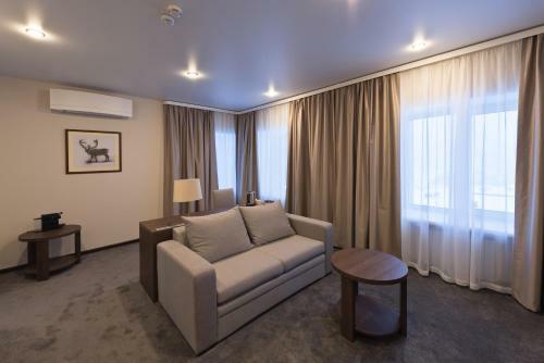 Hotel Tirvas