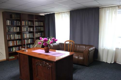 Hotel Tirvas