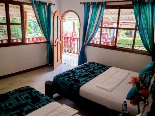 Hostal La Jorar�