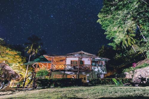 Hostal La Jorar�