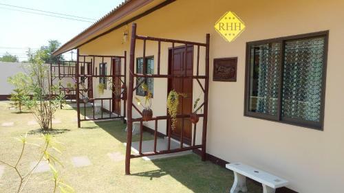 Rainbow Hill Hotel