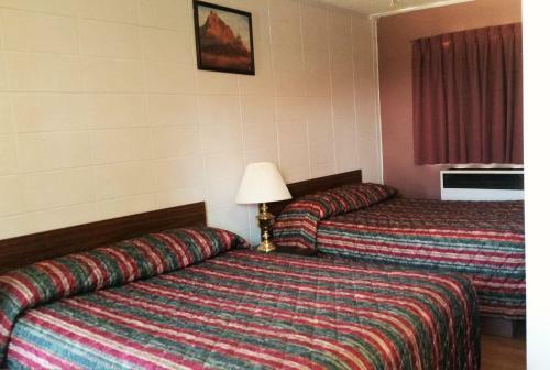 Viking Lamplighter Motel