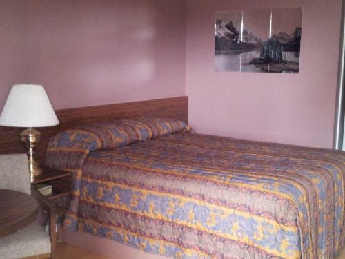 Viking Lamplighter Motel