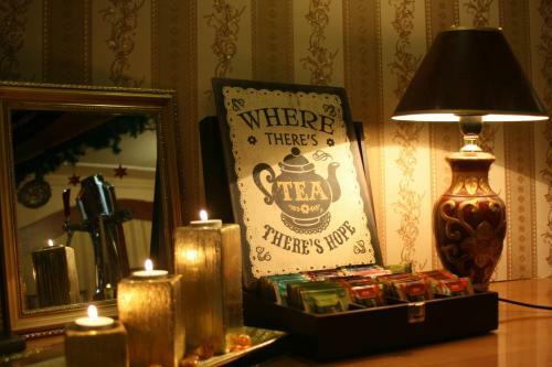 Hotel Dw�r Ostoia