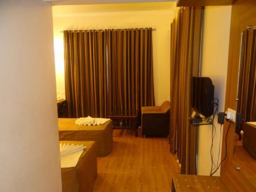 Hotel Janhvi International