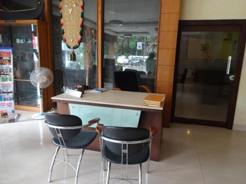 Hotel Park Residency