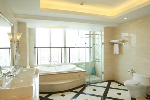 Vanguard Hotel