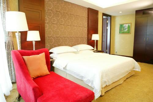 Vanguard Hotel