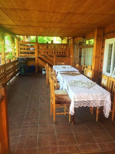 Hostal Pensiunea Bontos