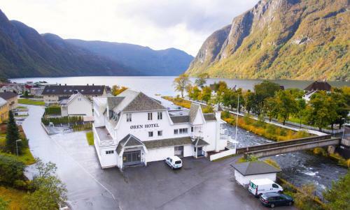 �ren Hotel