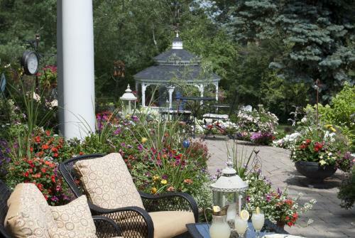 A G Thomson House Duluth Bed And Breakfast