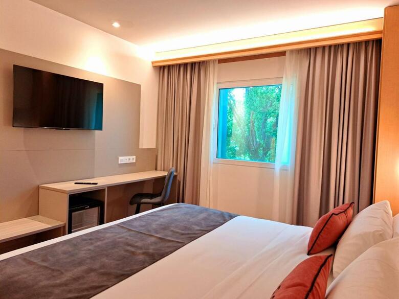 Hotel Puerta Santander