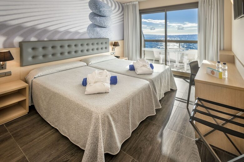 Hotel Tropic Park