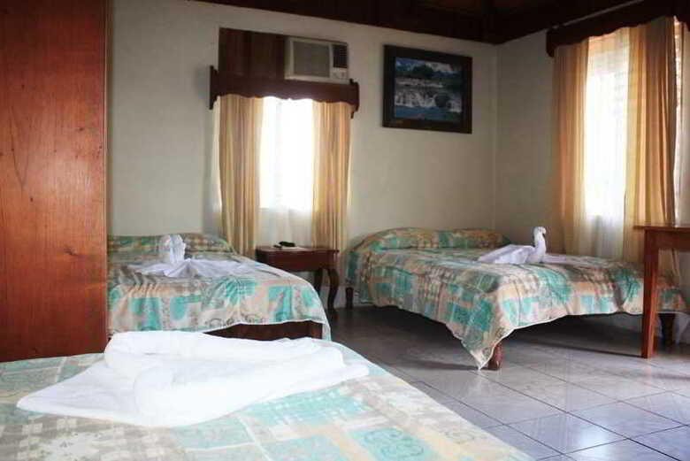 Hotel Arenal Rossi (.)